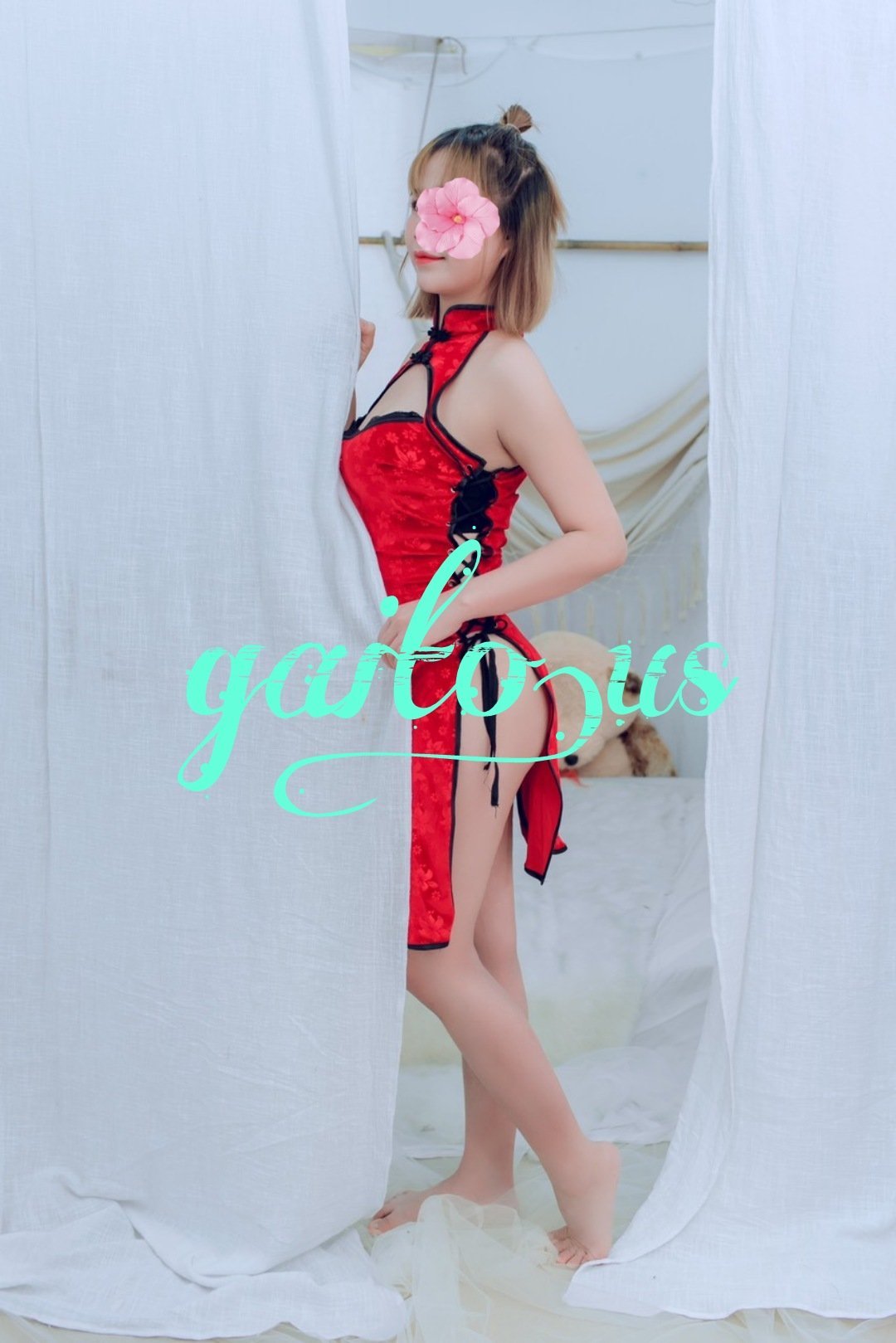 linh-na-lan-dau-tien-buoc-chan-vao-nghe-gu-ai-ghe-nhap-nhe-2148683-original